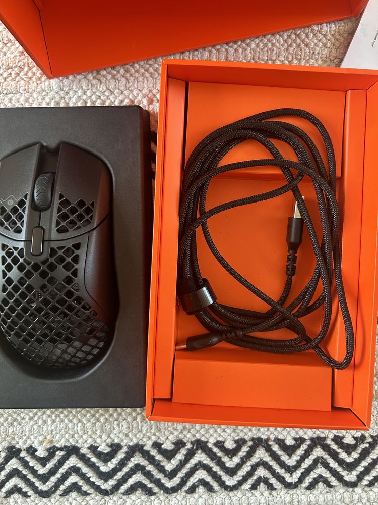 Mysz steelseries aerox 5 wireless