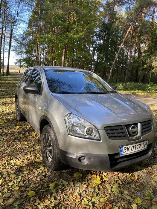 Машина Нісан Кашкай