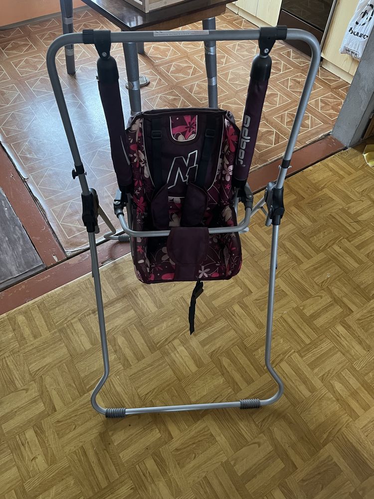 Krzesełko do karmienia plus huśtawka dla dzieci