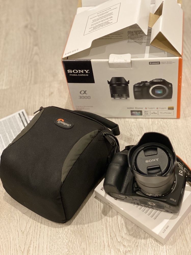 Sony x3000 - 20.1 Mega Pixels