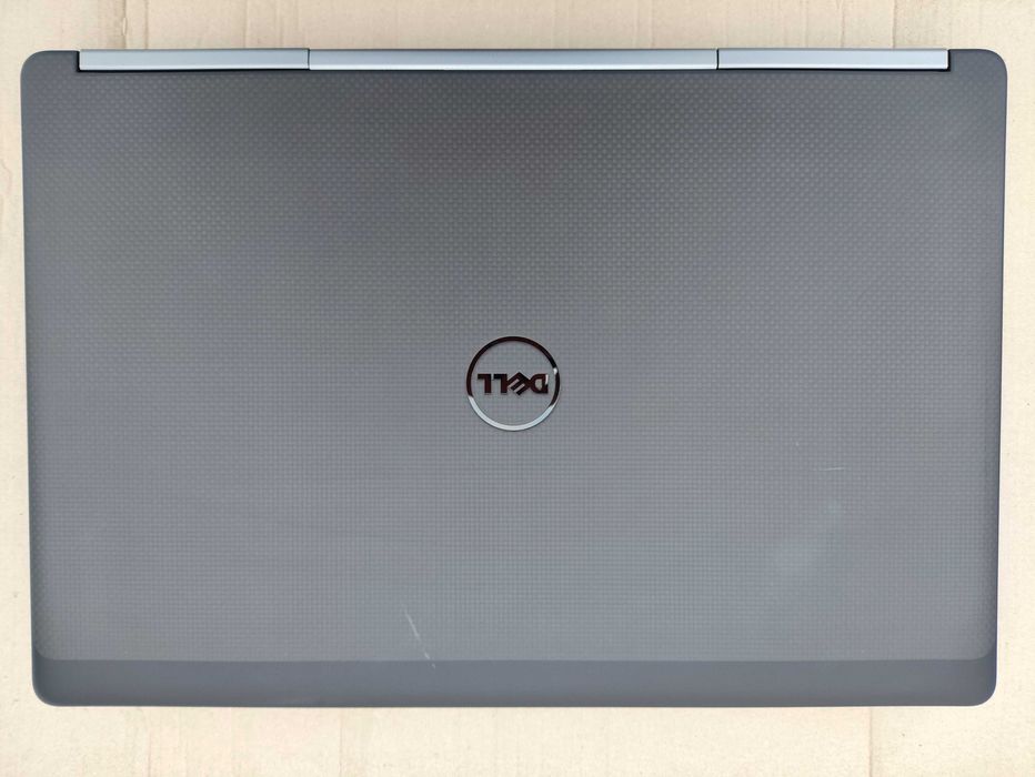 Dell Precision 7720 17.3" 4K i7-7920HQ 48Gb/512Gb NVMe Nvidia P5000
