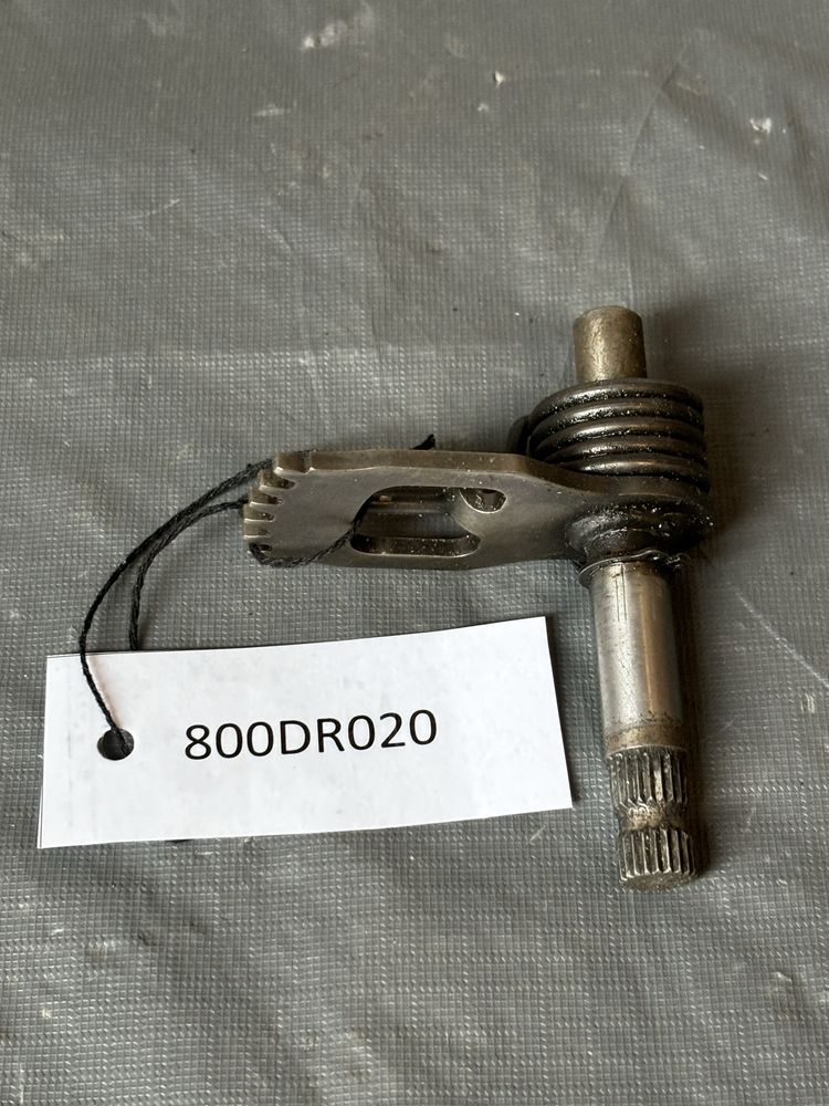 Wybierak wałek zmiany biegów SUZUKI DR800/750