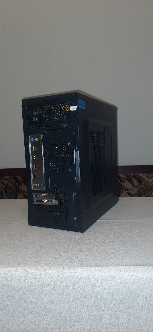 Продам компакний комп'ютер/32gb ram/xeon2650v2/
