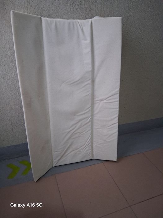 Colchão muda-fraldas para Bebé