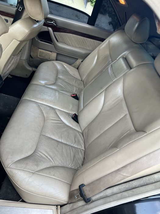 Сидіння W140 білий колір салон розбір