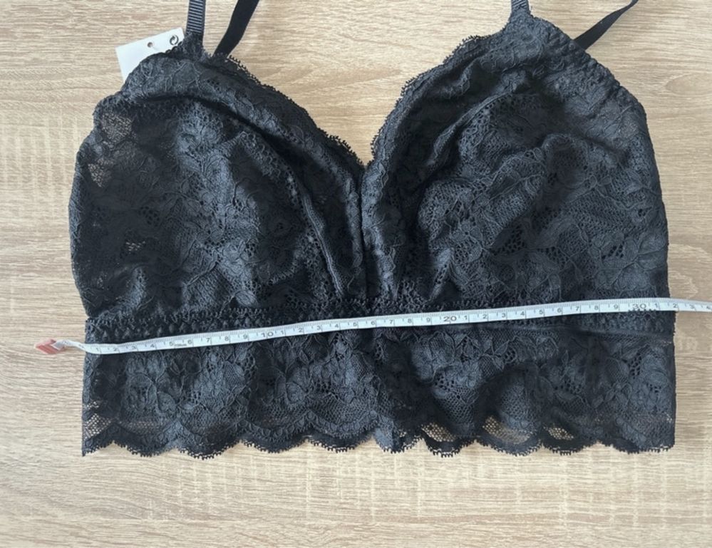 Czarna, koronkowa braletka z M&S