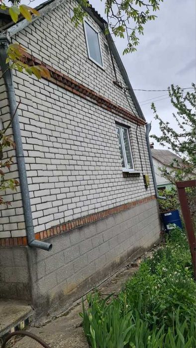 Продаж  будинку м-н Лезнево Терміново