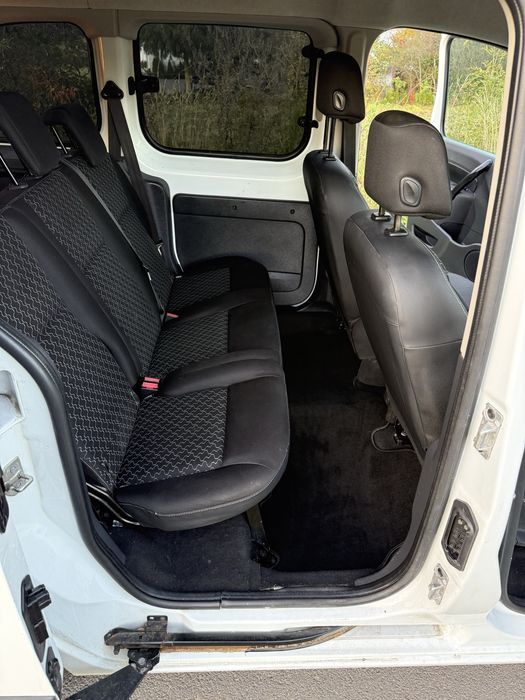 Renault Kangoo 1,5 Dci 2015 Rok Osobowy