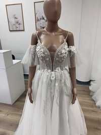 Nowa bogato zdobiona suknia ślubna księżniczka na ramiączkach 36
