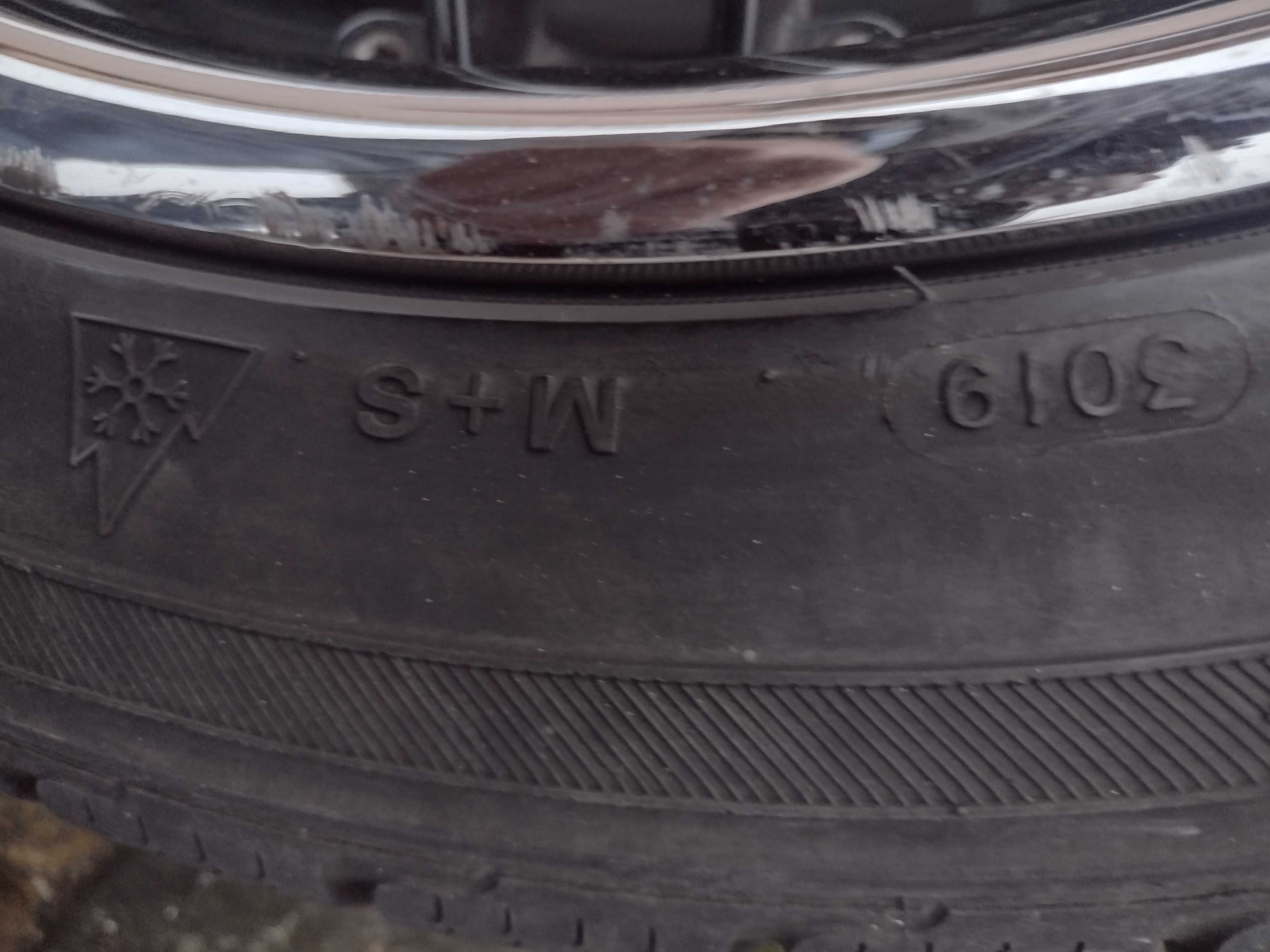 Felgi aluminiowe 5x112 , r 19 do Audi z oponami zimowymi