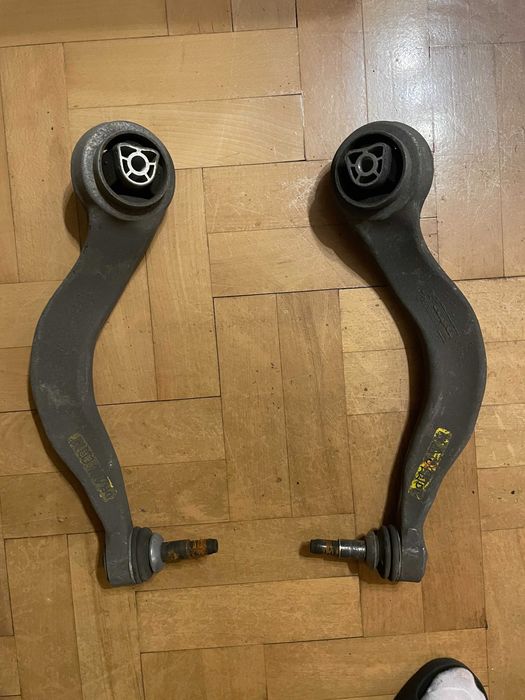 Wahacze lewy i prawy do BMW G31