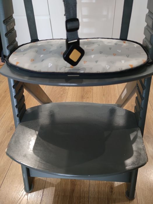 Krzesełko do karmienia Safety 1st