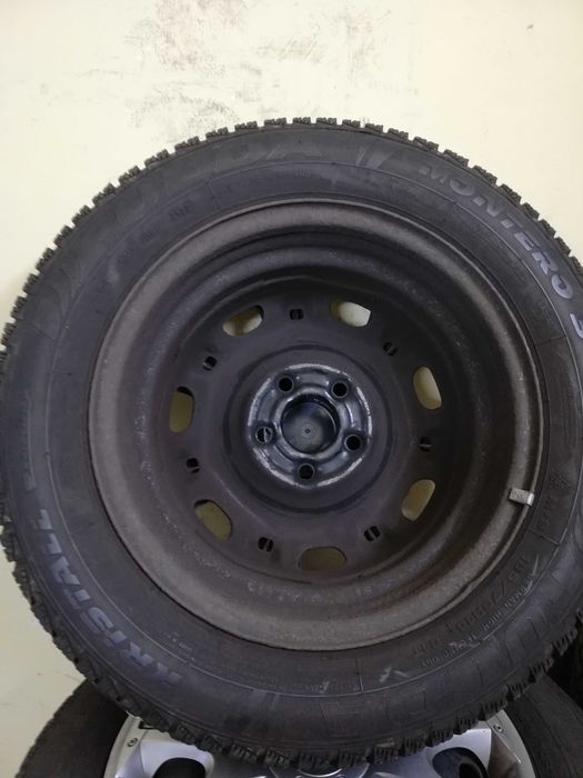 Koła zimowe  5x 100  opony 165  70  14