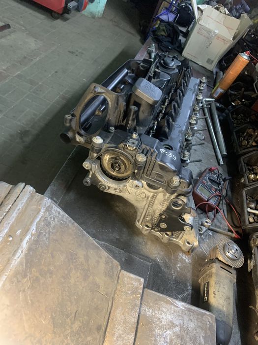 Продам ГБЦ на бмв е39 3,0тди м57