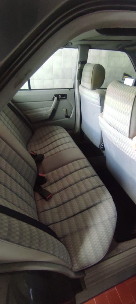 MERCEDES 190 E (Gasolina)