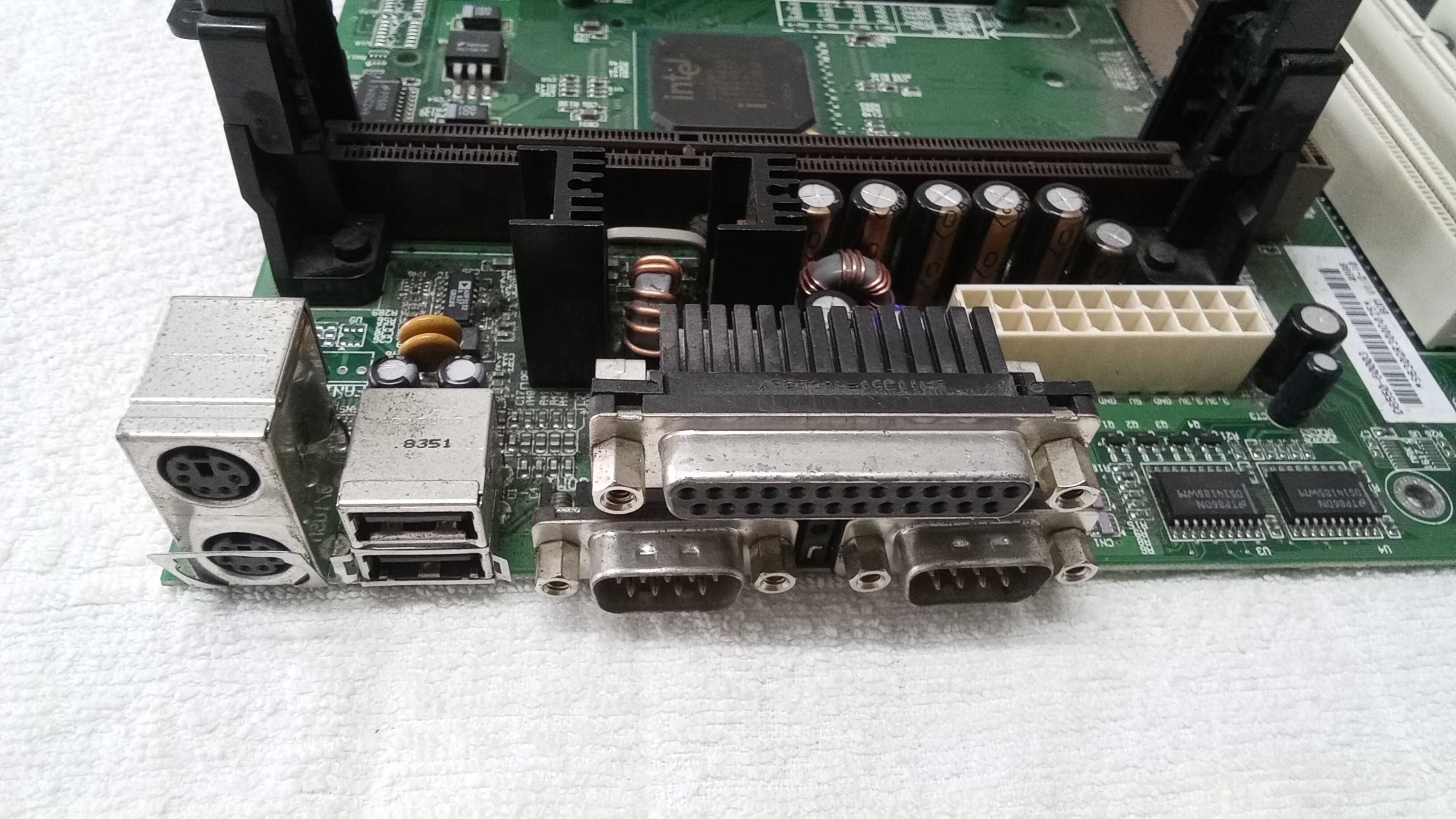 [PC Vintage] Motherboard Slot 1 - FIC VB-609 - 440BX