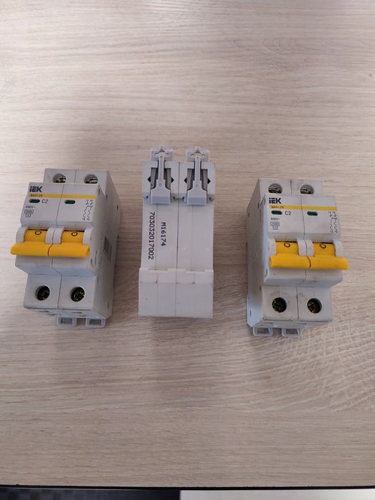 Автоматический выключатель IEK ВА47-29 2P 2A