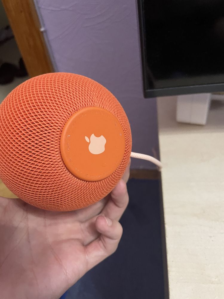 Homepod mini белый и оранжевый