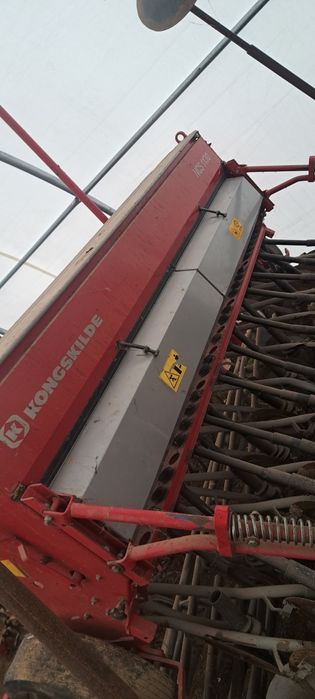 Zestaw uprawowo siewny kongskilde