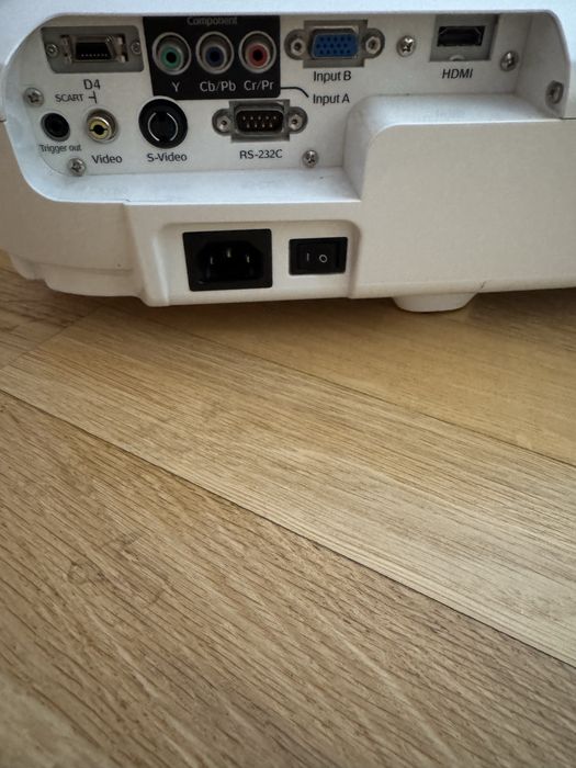 Epson EMP-TW680 проектор