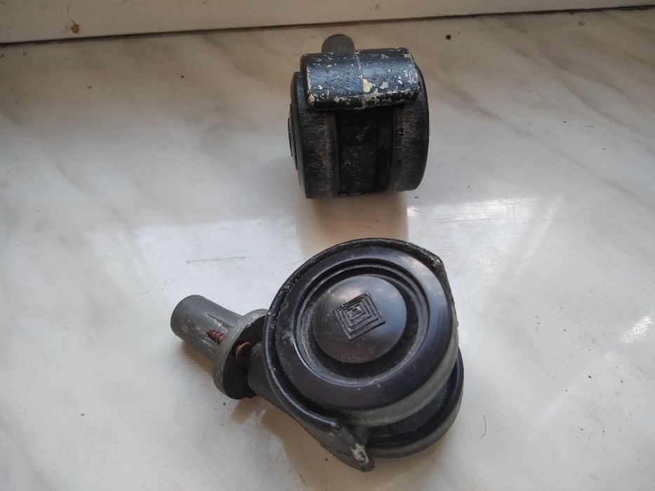 Меблеві ролики, з штифтом, поворотні