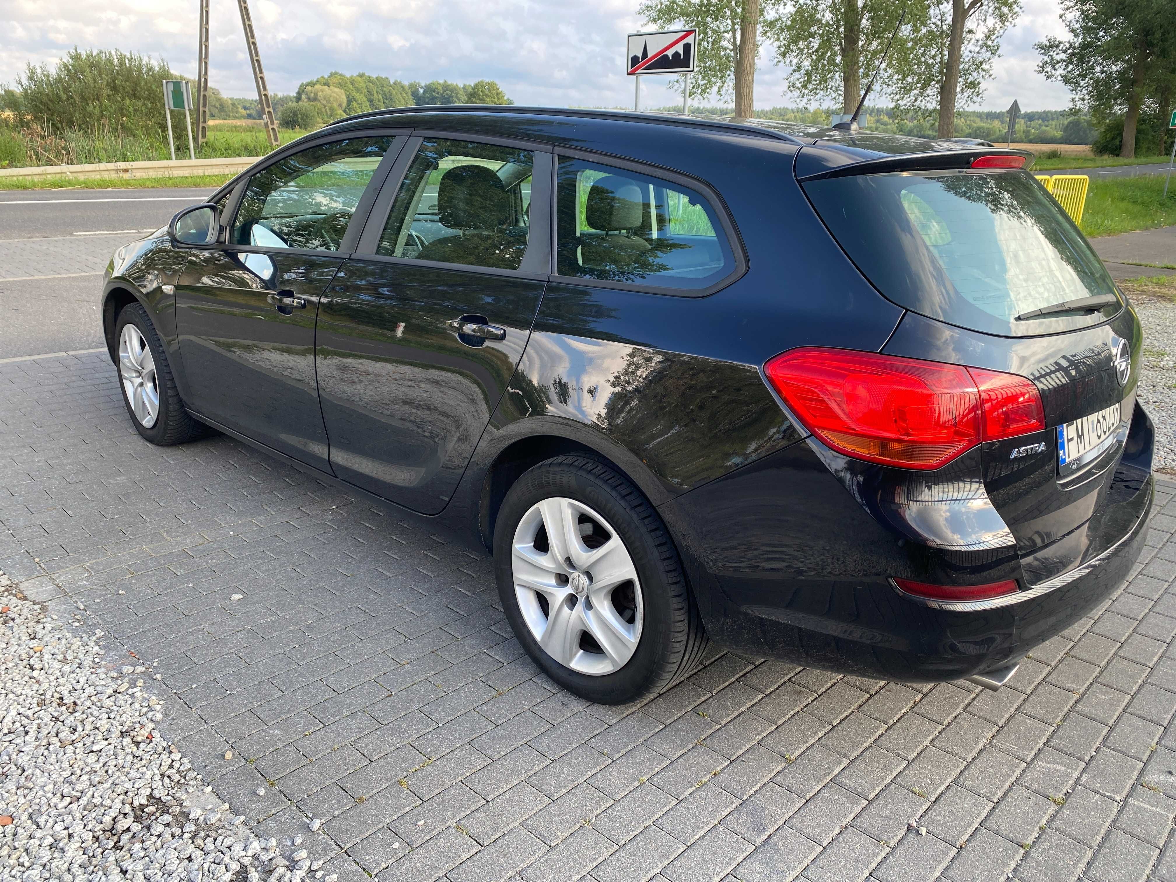 Opel#AstraJ#2011r#174tyskm#Raty#Zamiana#DavCars