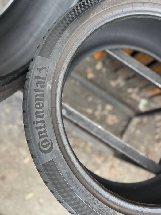 Б/у шини 235/45 r20 Continental 24 рік 7мм