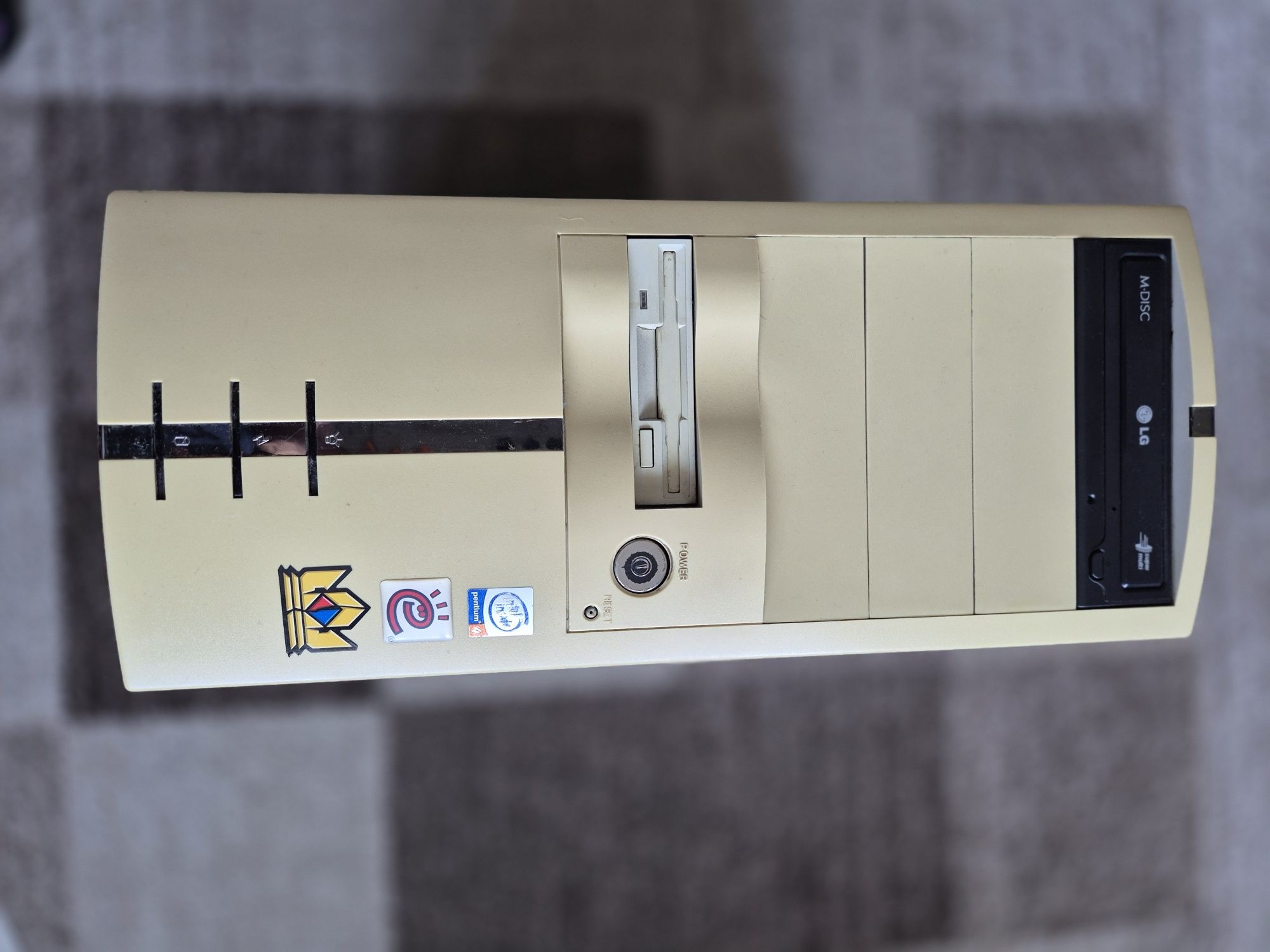Komputer stacjonarny PC Intel Core i5-3450 4GB RAM DDR3 BEZ DYSKU