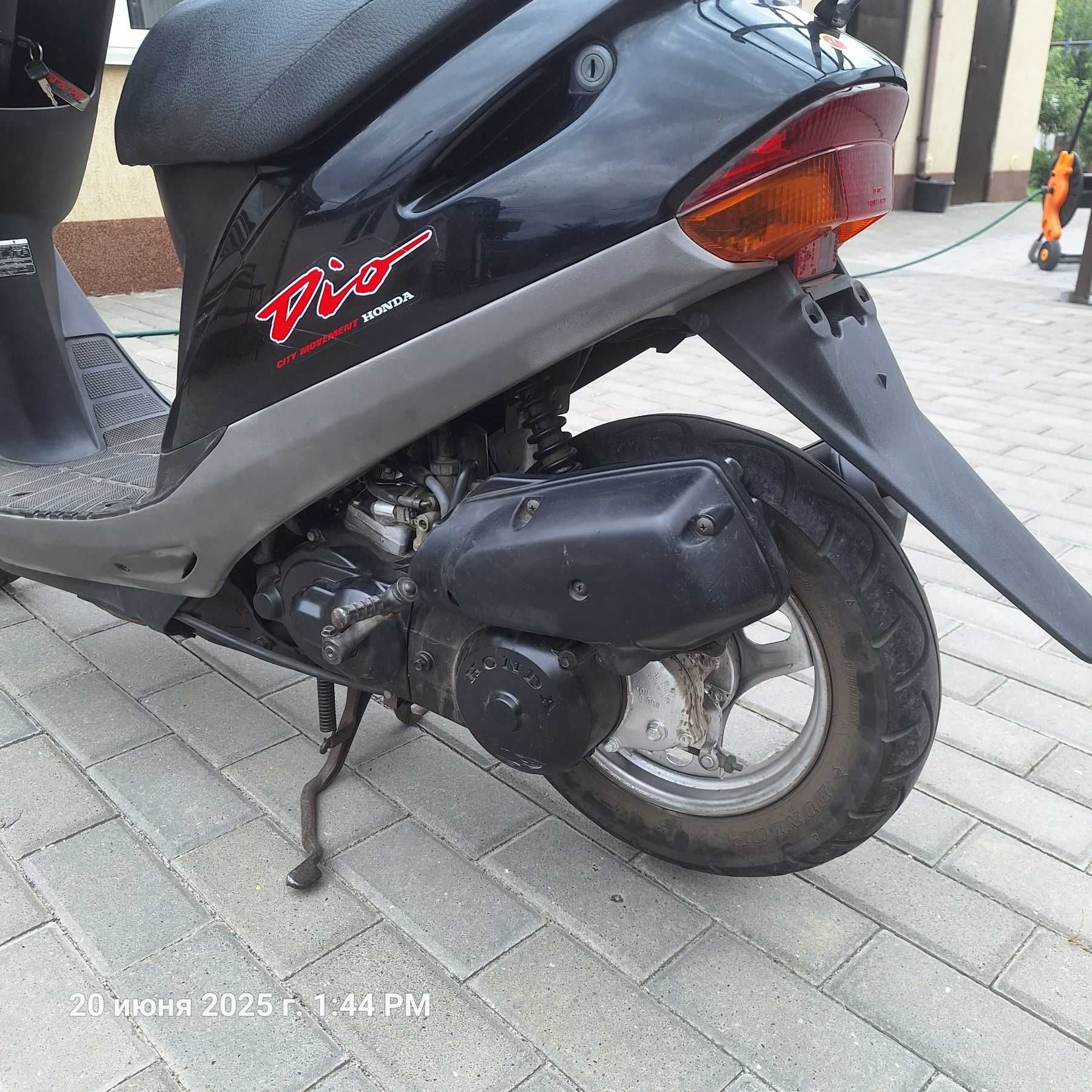 Honda dio AF-27.
