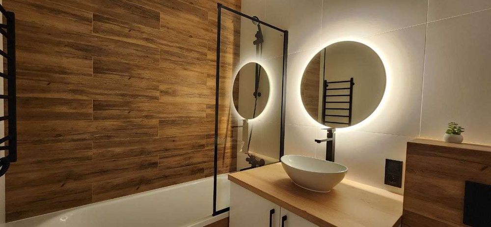 Продам 1к простору квартиру в ЖК Варшавський дизайнерський ремонт