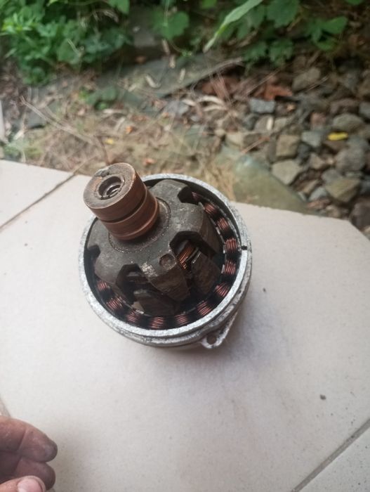 Генератор Иж 12V