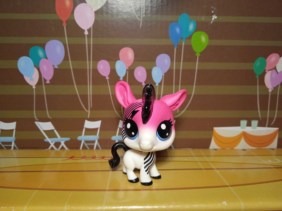 Коллекционная редкая фигурка зебра пет шоп