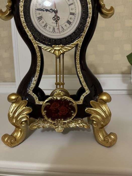 Часы маятниковые / маятниковий годинник