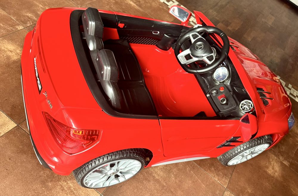 Samochod na akumulator dla dzieci