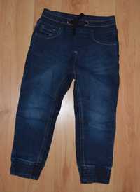 Ciemne spodenki jeansowe r 98/104