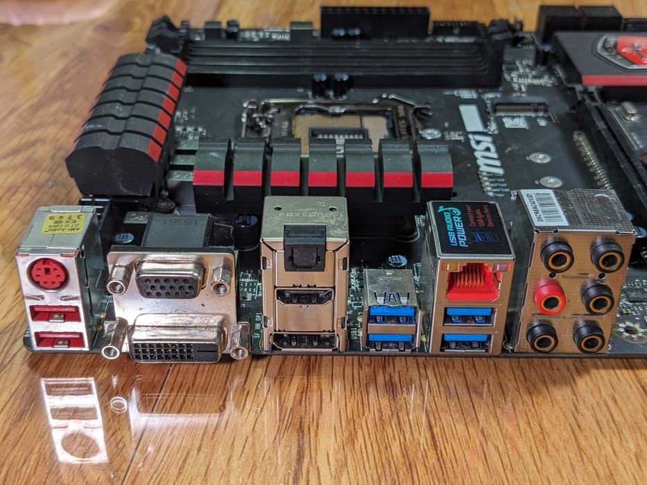 Материнська плата MSI Z97 Gaming 3 m2 socket 1150 під ремонт