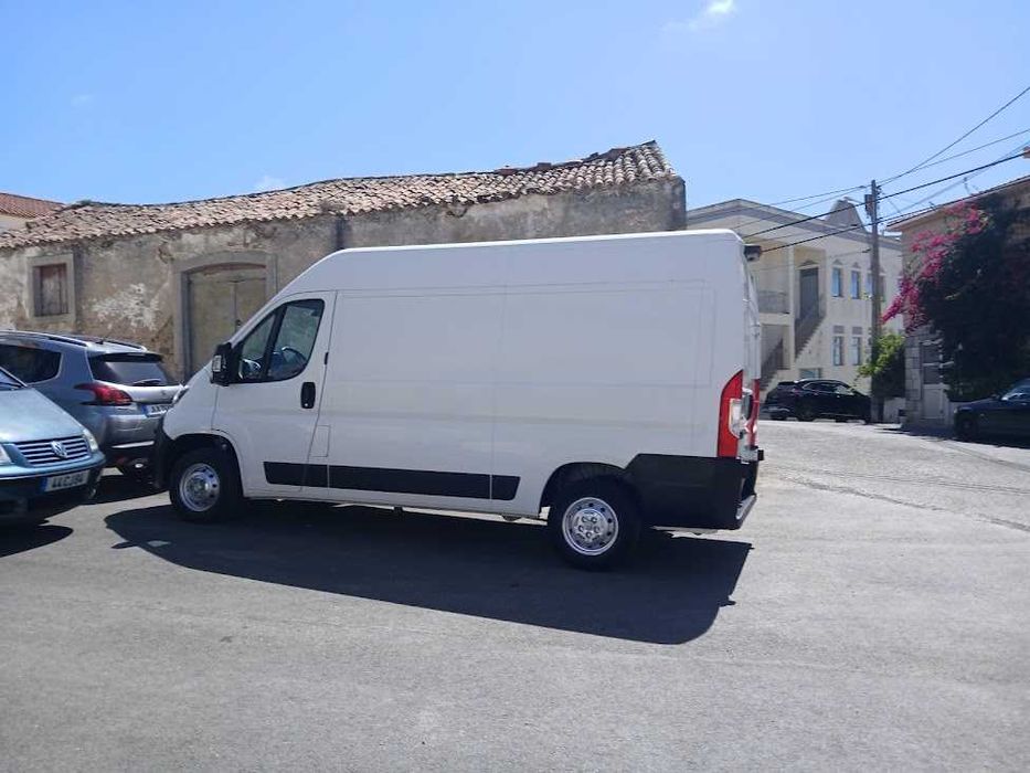 Peugeot Boxer 2.0 Blue HDI 130 CV L2H2  Ano 2019 - Premium