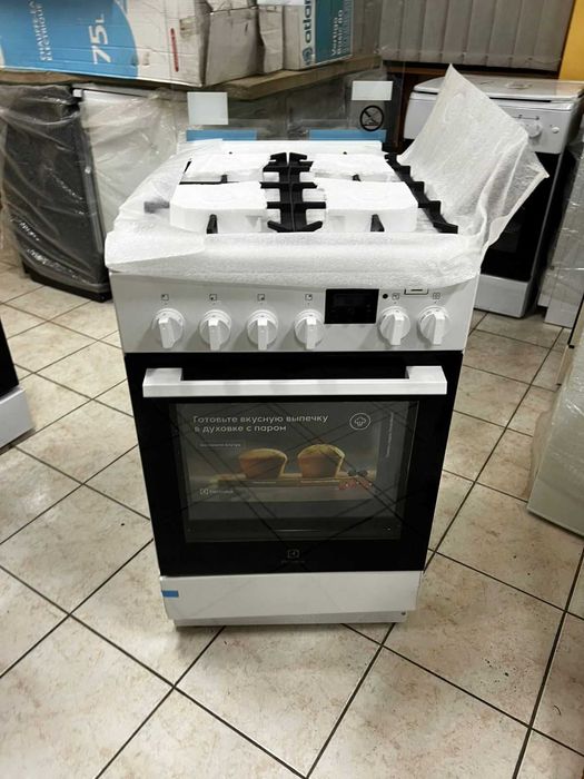 Газова плита Electrolux комбінована нова ,з гарантією