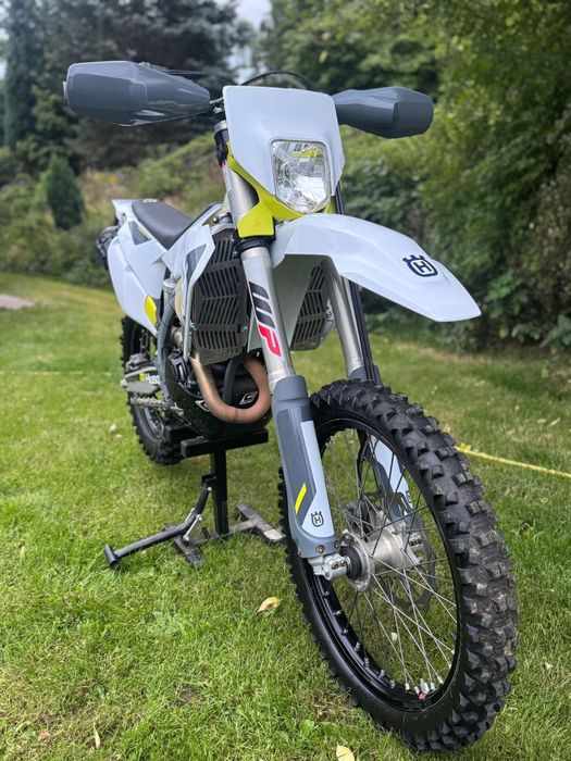 Husqvarna 250 4T 2021/2022