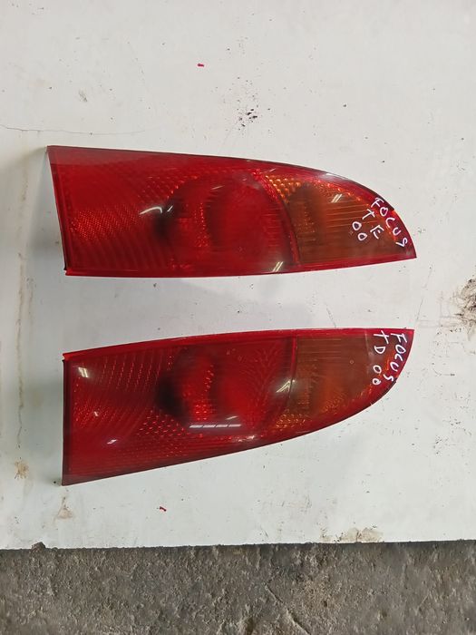 Farolins ford focus 2003