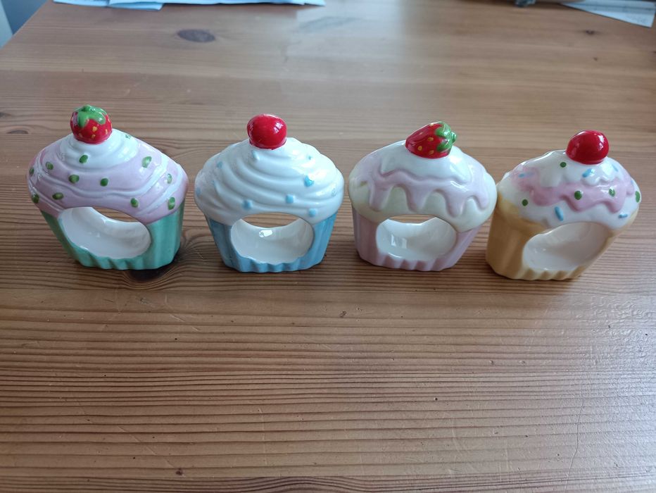 Ceramiczne obrączki ringi na serwetki z Westwing