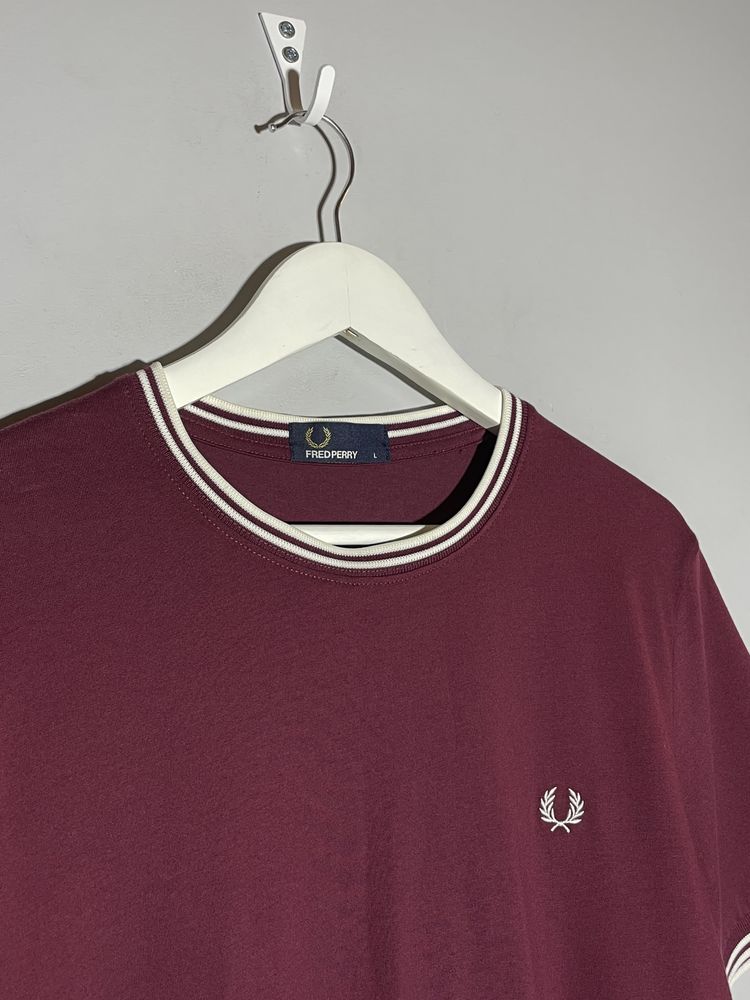 Оригінальна футболка Fred Perry