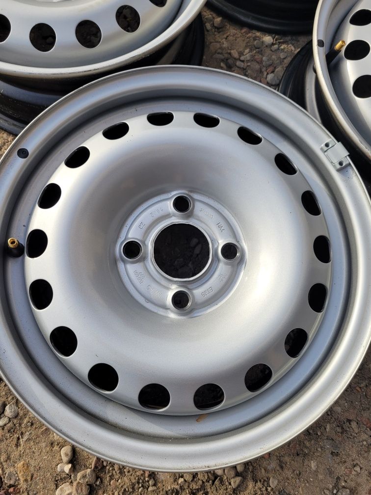 Felgi VW 4x100 et35