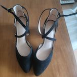 Eleganckie buty na słupku r.40