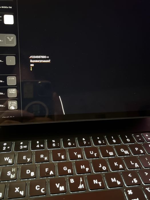 Оригінальна iPad Magic Keyboard 11 Pro a2261