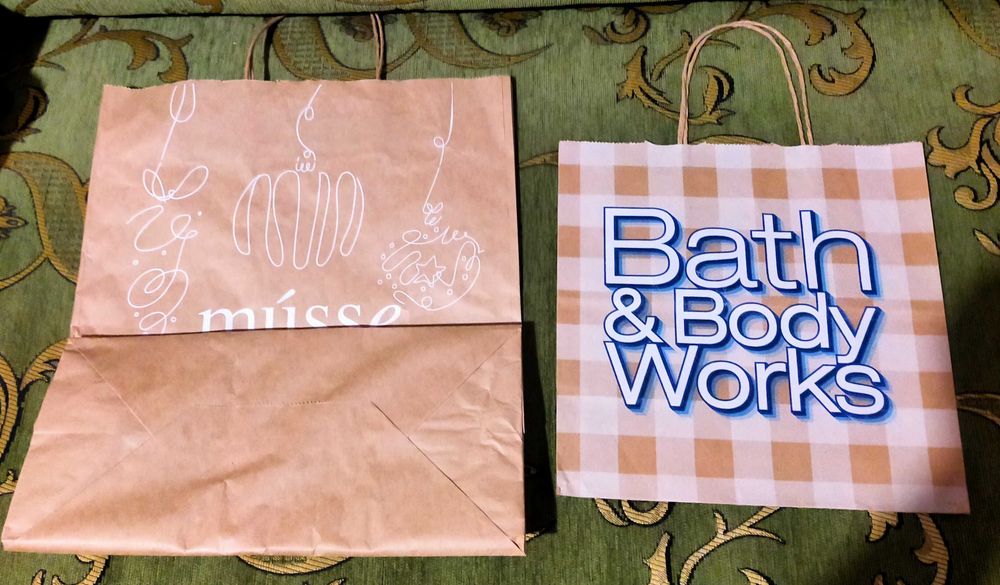 Крафтовий пакет з малюнком фірмовий