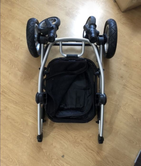 Carrinho e ovo Xlander