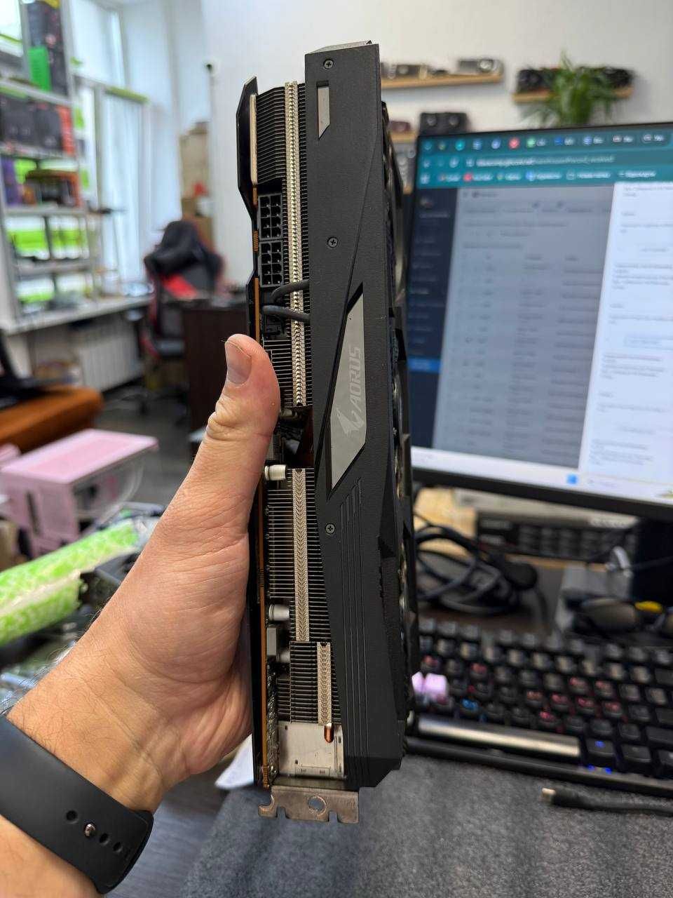 Відеокарта Gigabyte RX 5700 XT Aorus 8G 8 GB GDDR6 (256bit)