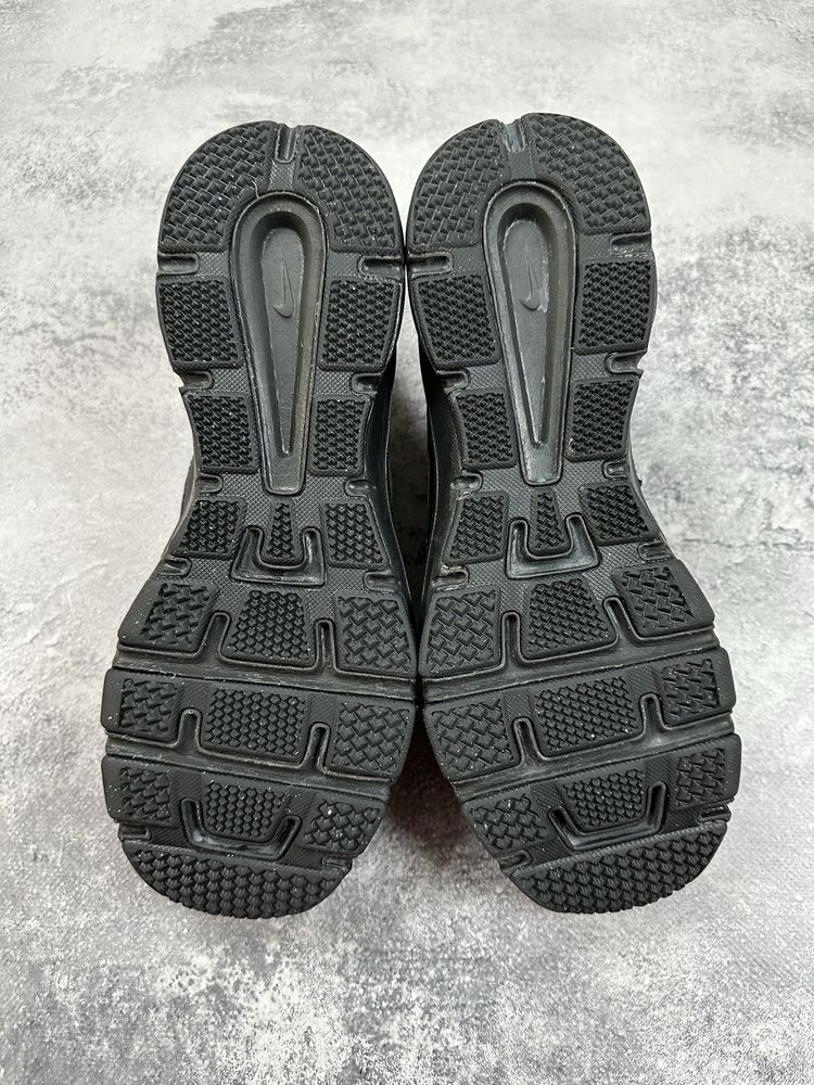 ІДЕАЛ! Кросівки Nike T-lite 41 розмір 26см кроссовки