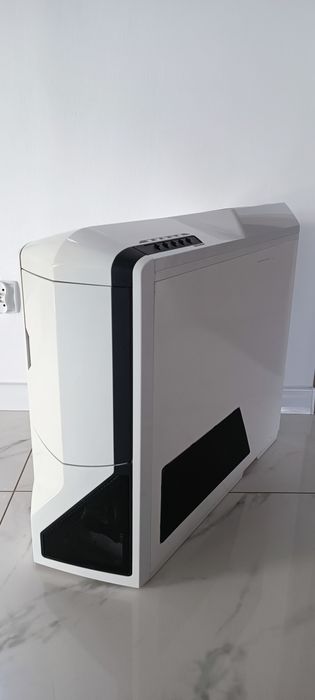 Komputer PC AMD NZXT